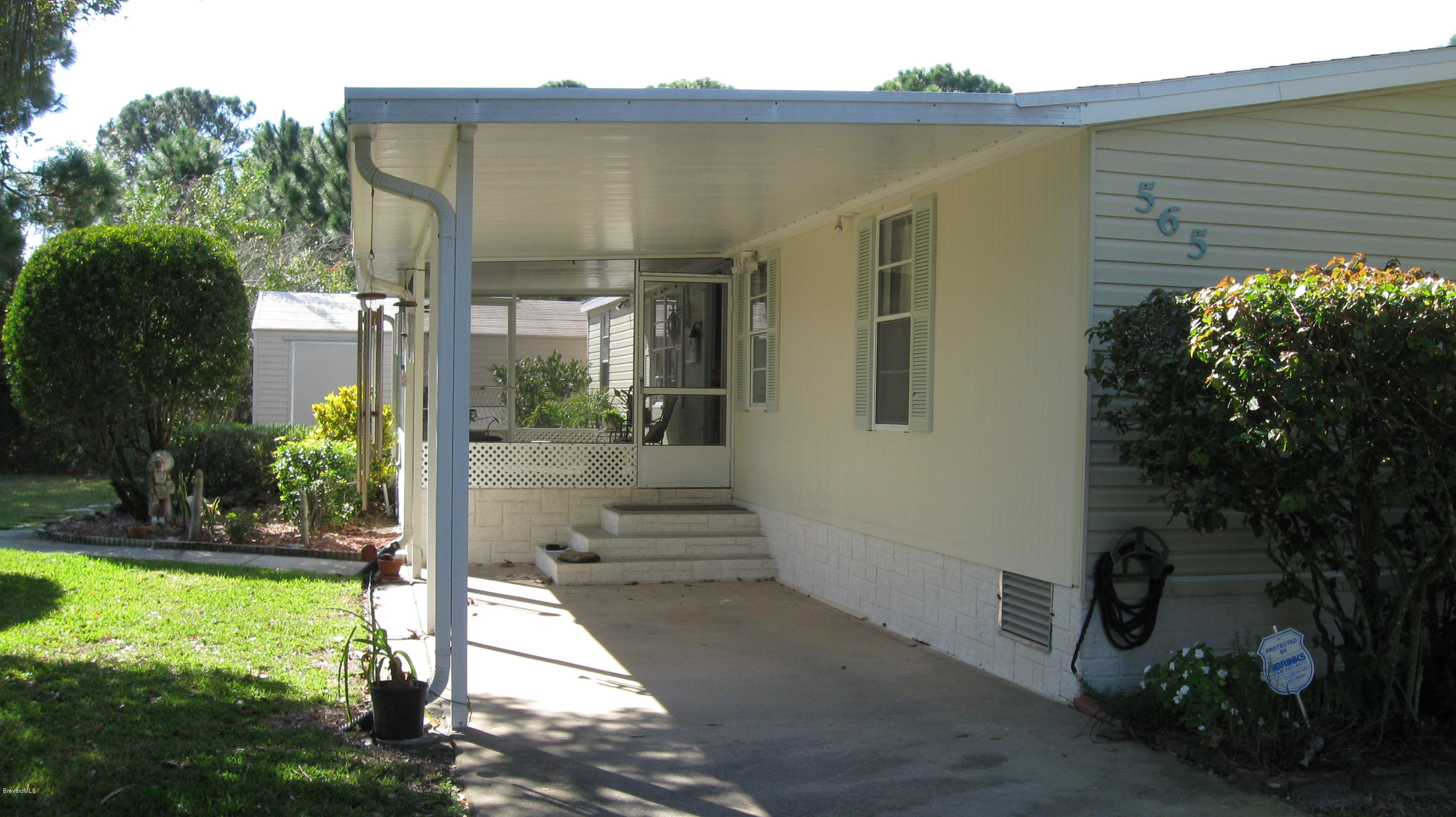 565 Baker Road Merritt Island, FL 32953 - Photo 2 of 21 Front view of home