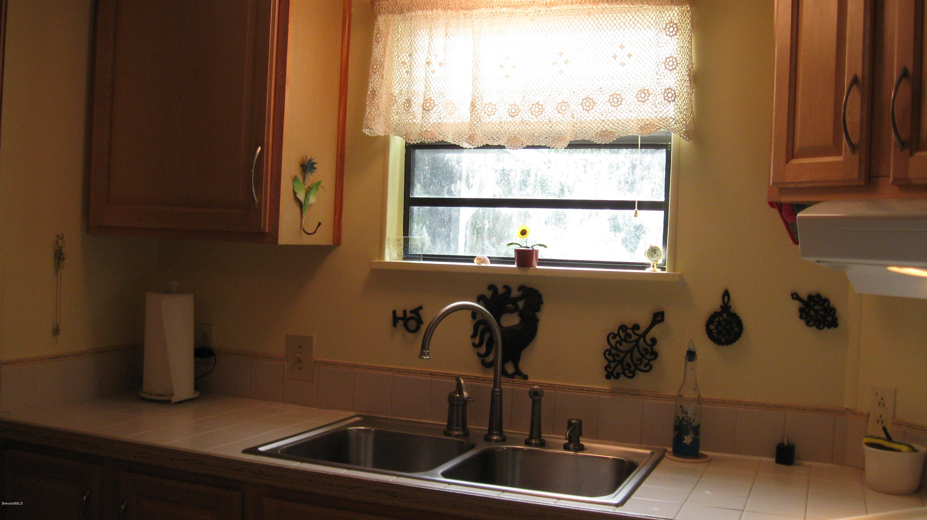 565 Baker Road Merritt Island, FL 32953 - Photo 13 of 21 Space saver kitchen