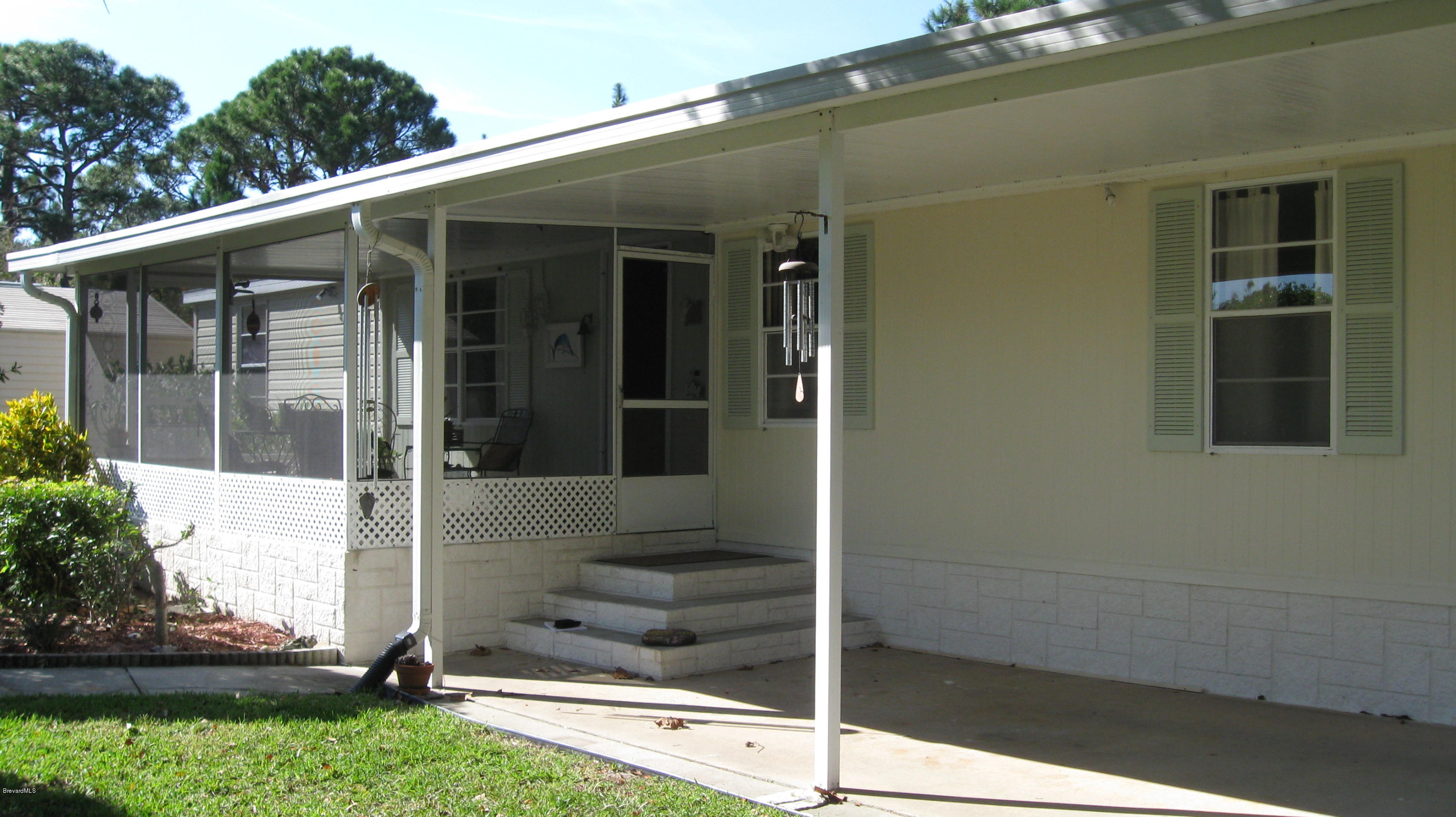565 Baker Road Merritt Island, FL 32953 - Photo 3 of 21 Screened in front porch