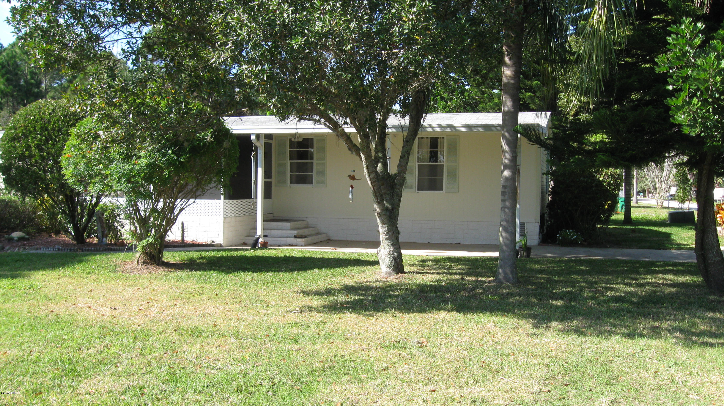 565 Baker Road Merritt Island, FL 32953 - Photo 5 of 21 Nice view of lot and trees