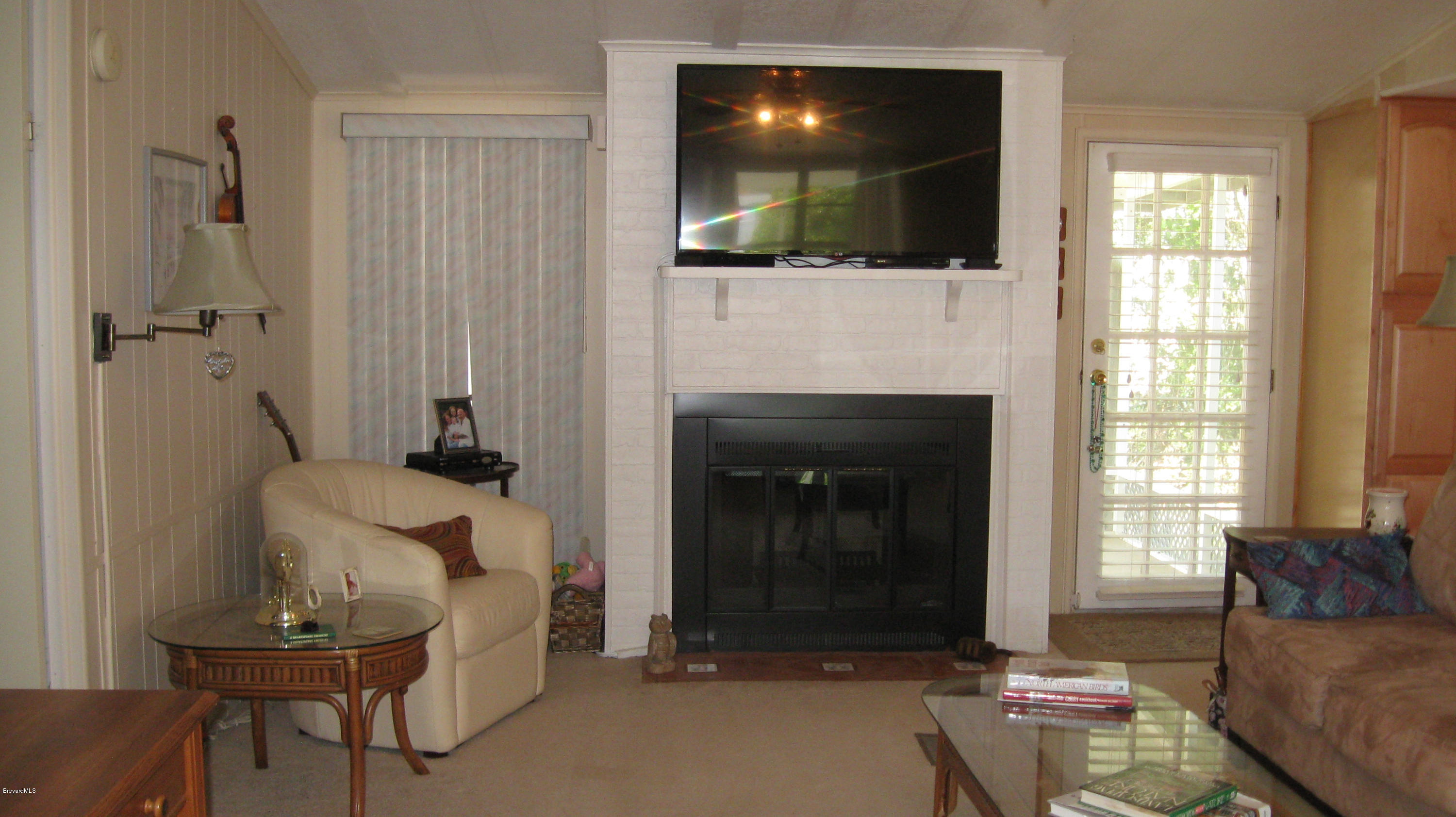565 Baker Road Merritt Island, FL 32953 - Photo 10 of 21 living room area