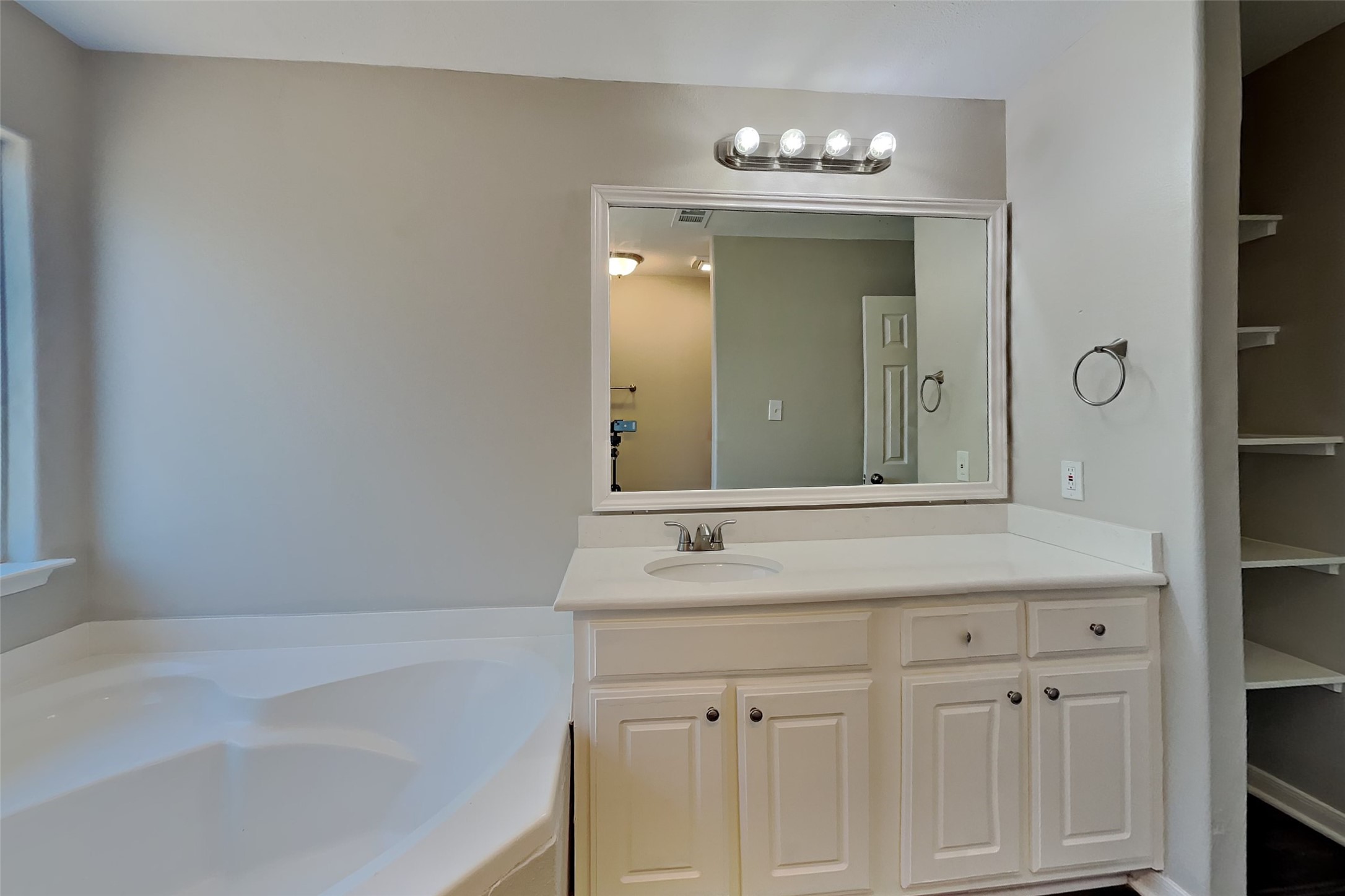 4294 Medina River Loop Spring, TX 77386 - Photo 8 of 20 Gallery Image 8