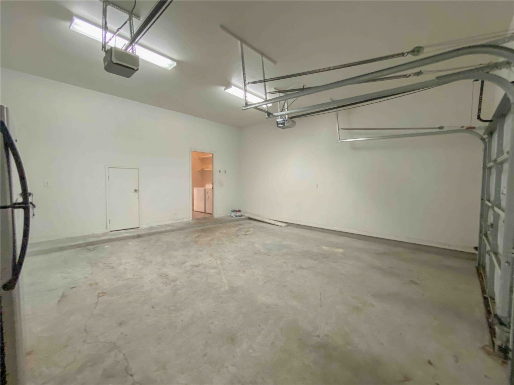 609 West 37th Street Austin, TX 78705 - Photo 36 of 38 a view of an empty room