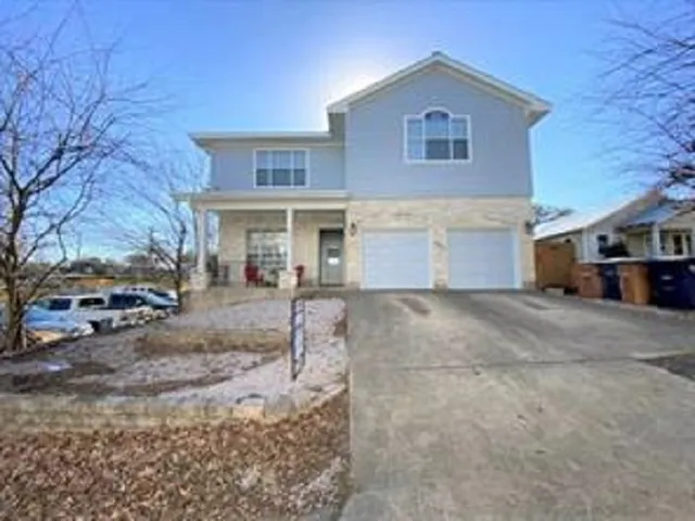 a view of utility room