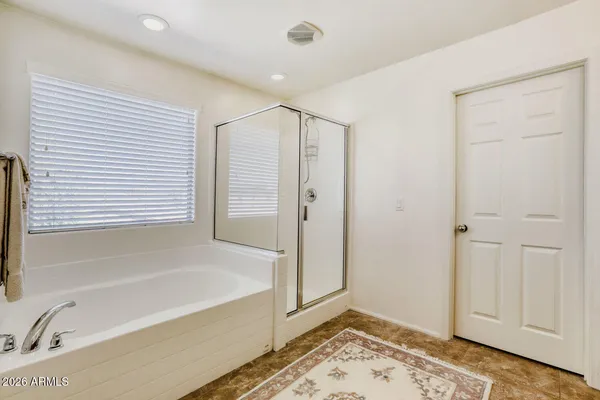 $669,900 | 874 East Furness Drive, Gilbert, AZ 85297