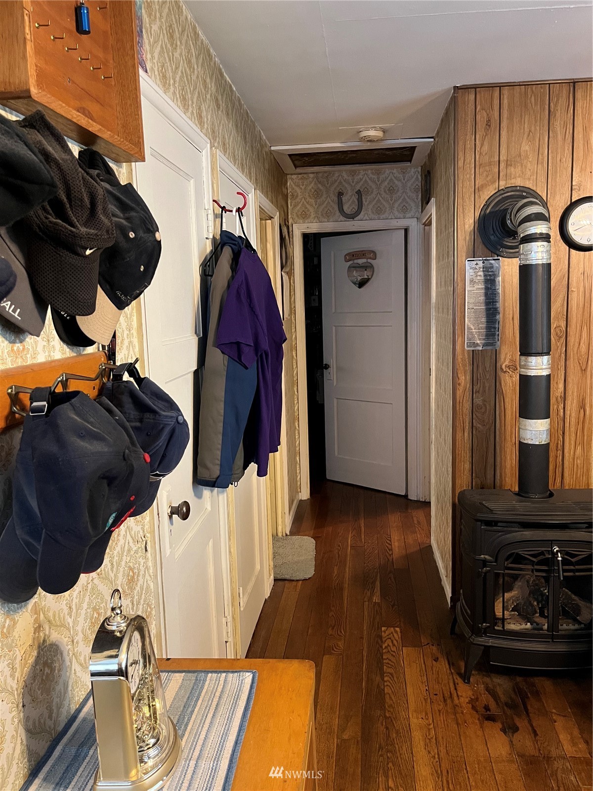 2721 Maple Street Bremerton, WA 98310 - Photo 12 of 40 Gallery Image 12