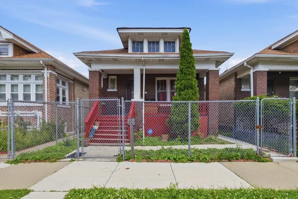 $304,999 | 6325 South Francisco Avenue, Chicago, IL 60629