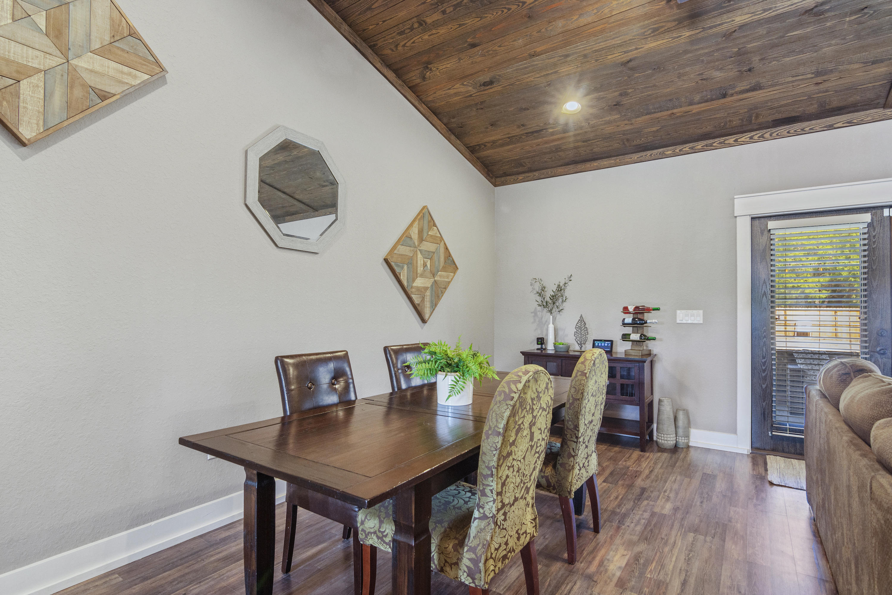 156 4th Avenue Crestview, FL 32539 - Photo 14 of 44 Gallery Image 14
