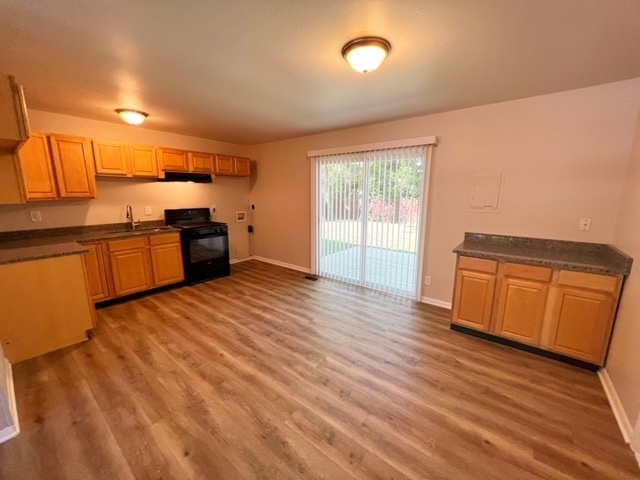 3914 Mitthoeffer Road Indianapolis, IN 46235 - Photo 8 of 16 Gallery Image 8