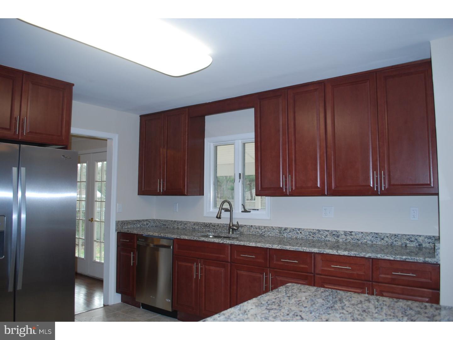 415 Dutch Neck Road Hightstown, NJ 08520 - Photo 11 of 25 Gallery Image 11