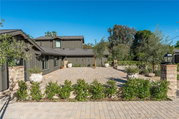 $12,558 | 23139 Erwin Street, Woodland Hills, CA 91367