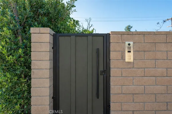 $12,558 | 23139 Erwin Street, Woodland Hills, CA 91367