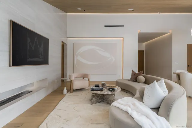 $3,025,000 | 5826 Soledad Mountain Road, La Jolla, CA 92037