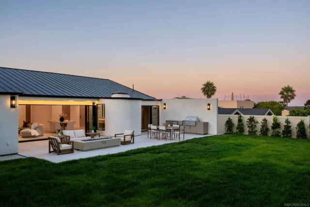 $3,025,000 | 5826 Soledad Mountain Road, La Jolla, CA 92037