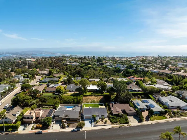 $3,025,000 | 5826 Soledad Mountain Road, La Jolla, CA 92037
