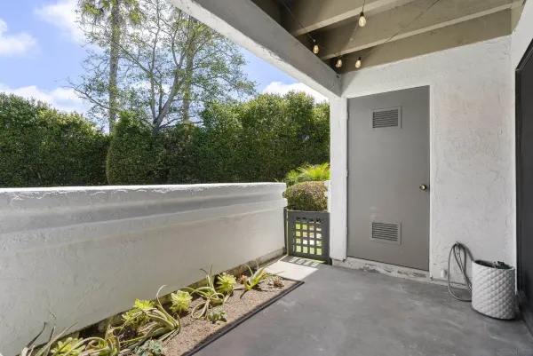 $799,000 | 524 Via De La Valle, Unit H, Solana Beach, CA 92075