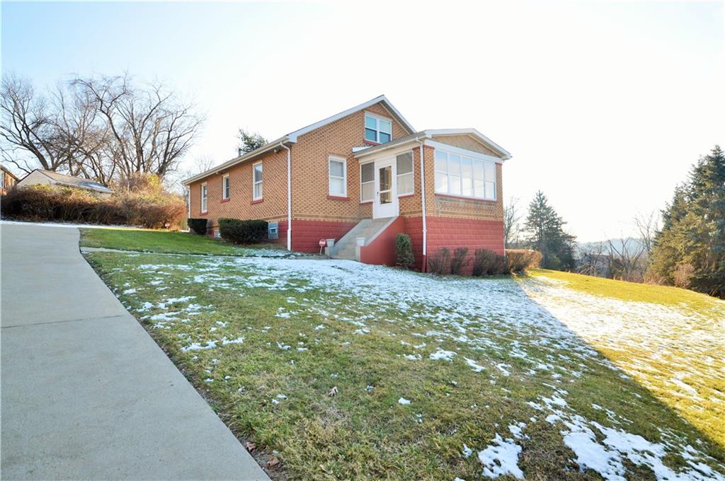 207 Seavey Road Pittsburgh, PA 15223 - Photo 1 of 25 Gallery Image 1