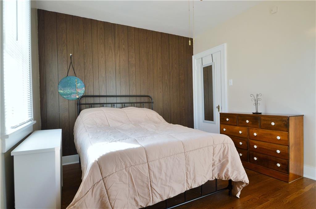 207 Seavey Road Pittsburgh, PA 15223 - Photo 12 of 25 Gallery Image 12