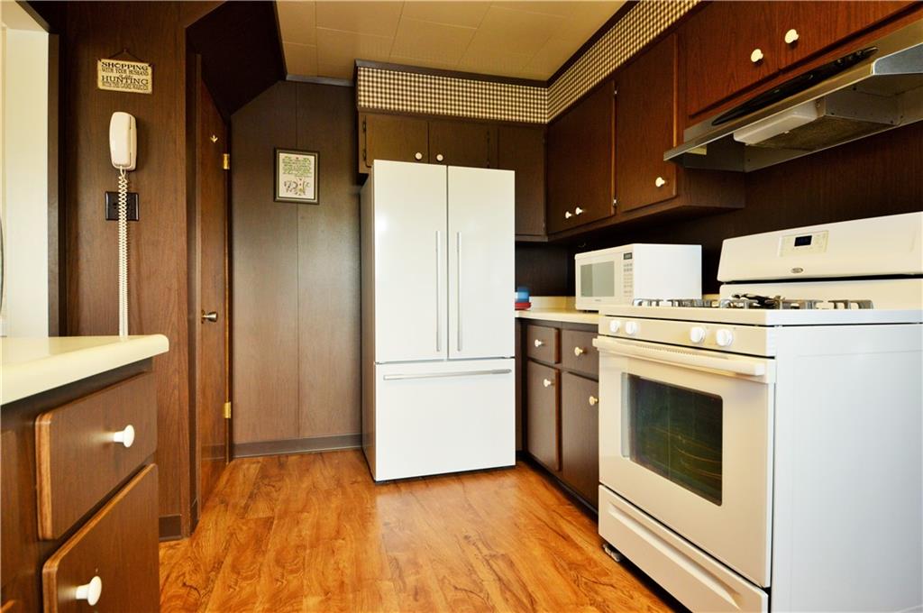 207 Seavey Road Pittsburgh, PA 15223 - Photo 7 of 25 Gallery Image 7