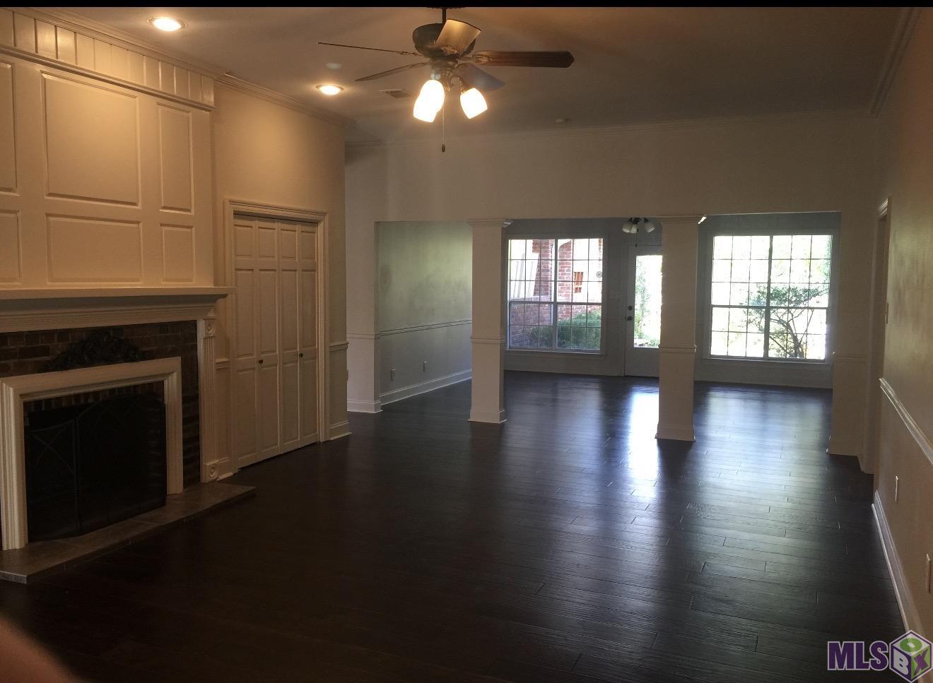12931 Deerpath Way Baton Rouge, LA 70816 - Photo 2 of 15