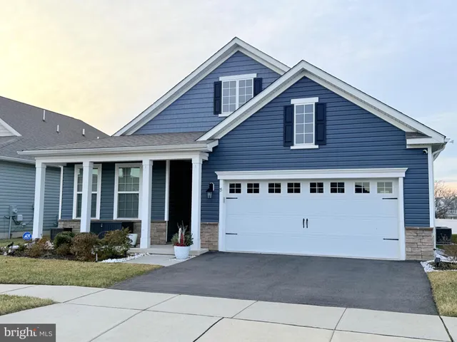 $465,000 | 15 Walton Way, Delanco, NJ 08075