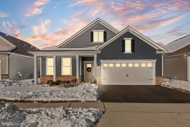 $465,000 | 15 Walton Way, Delanco, NJ 08075