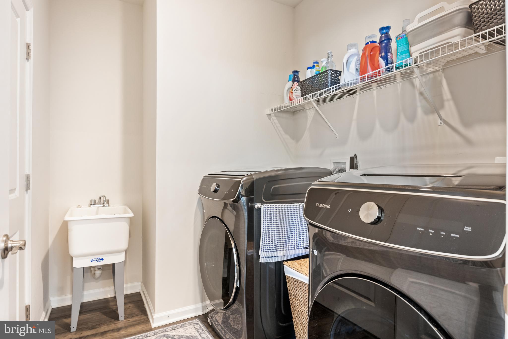 15 Walton Way Delanco, NJ 08075 - Photo 27 of 33 a utility room with dryer and washer