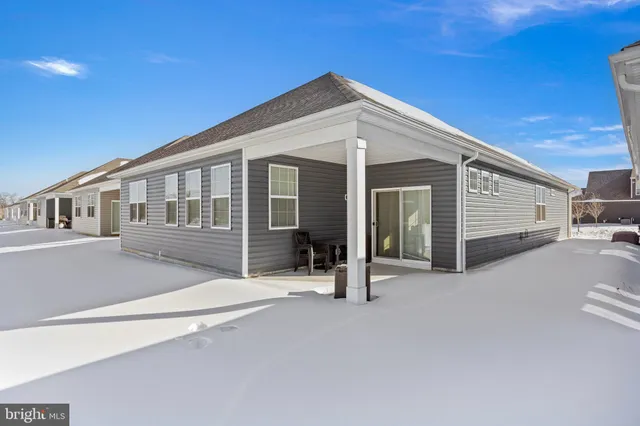 $465,000 | 15 Walton Way, Delanco, NJ 08075