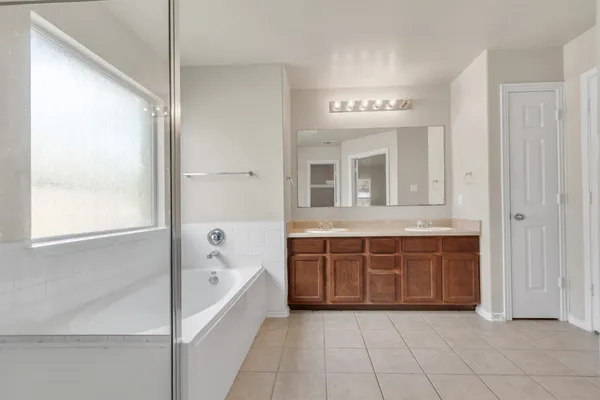 $2,300 | 11117 Cain Harvest Drive, Austin, TX 78754