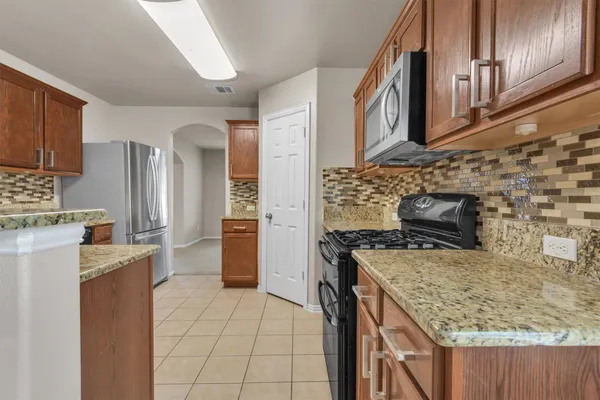 $2,300 | 11117 Cain Harvest Drive, Austin, TX 78754