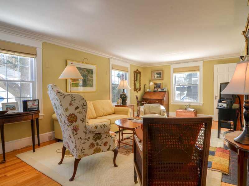 38 Danforth Road South Portland, ME 04106 - Photo 4 of 35 Living Room.