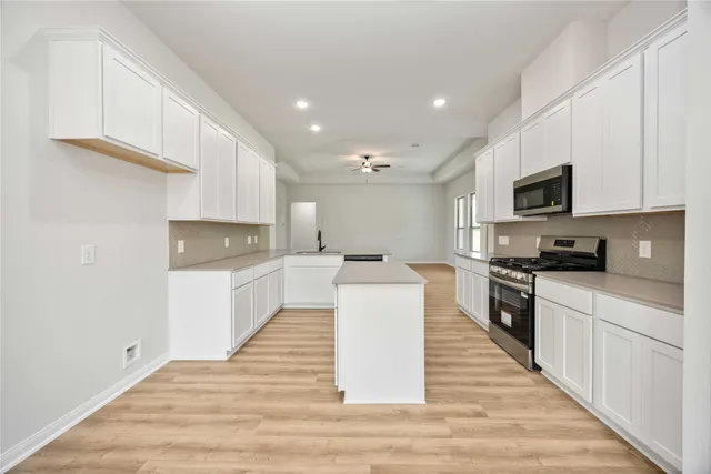 $430,064 | 460 Barton Place Drive, Cleveland, TX 77327