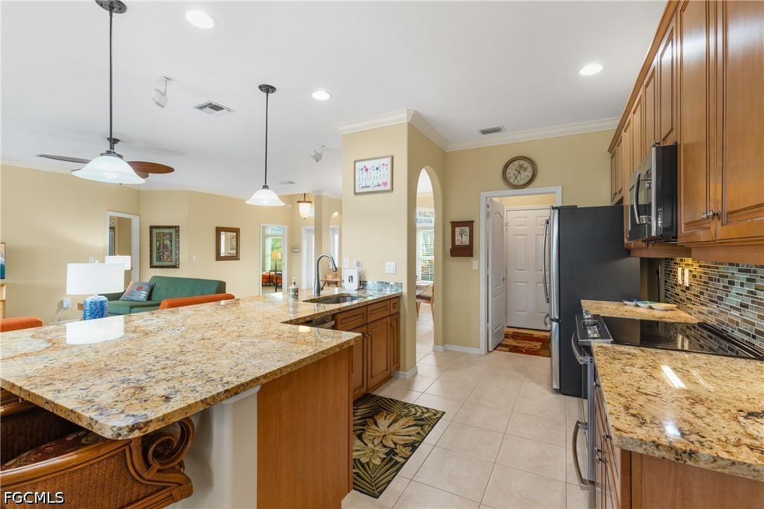 15040 Balmoral Loop Fort Myers, FL 33919 - Photo 6 of 40