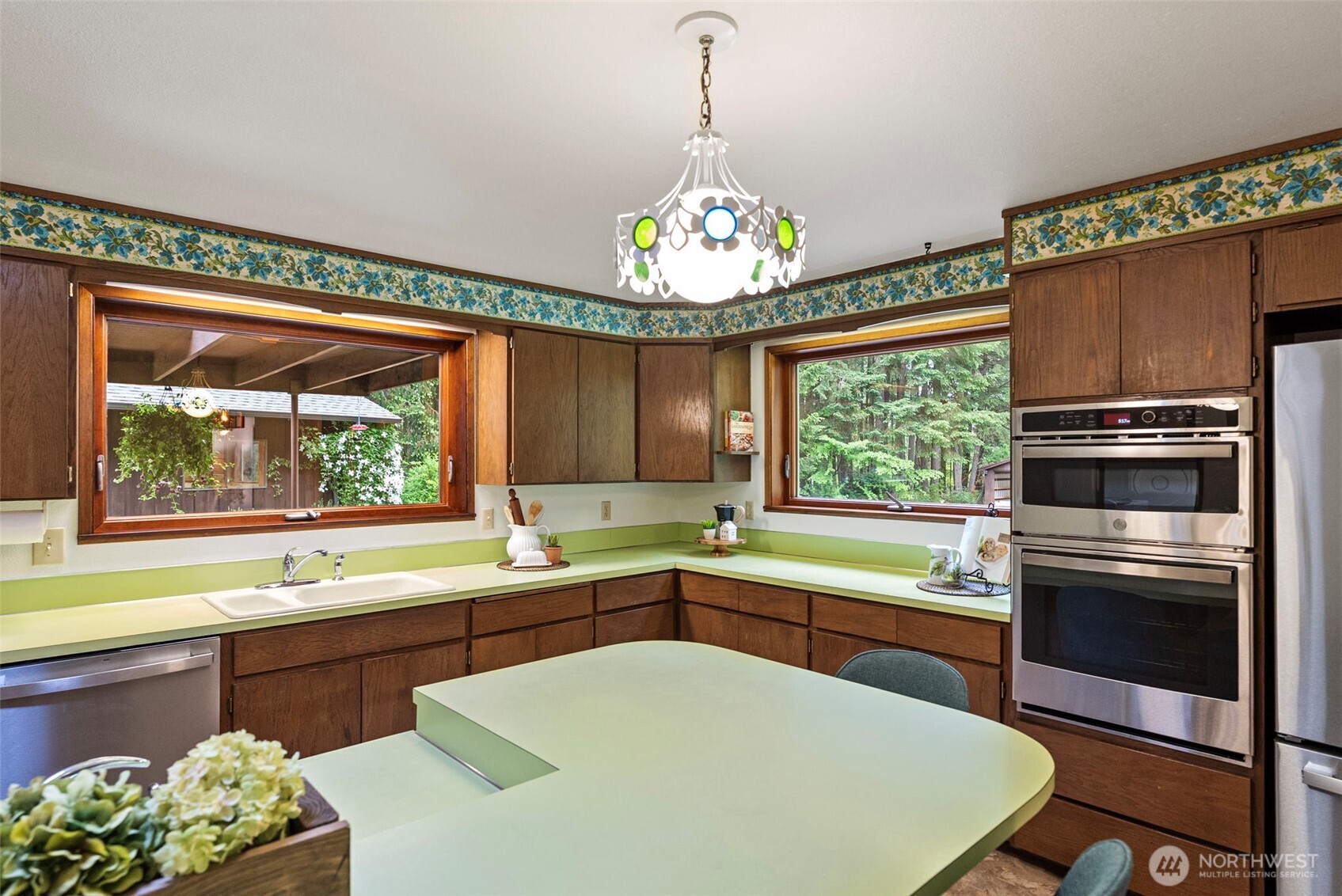 2415 Southeast Bielmeier Road Port Orchard, WA 98367 - Photo 11 of 40