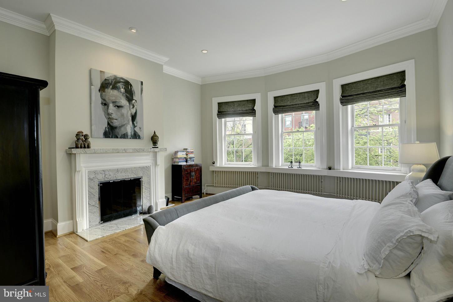 2022 R Street Northwest, Unit 1 Washington, DC 20009 - Photo 13 of 30 Bedroom (Master)