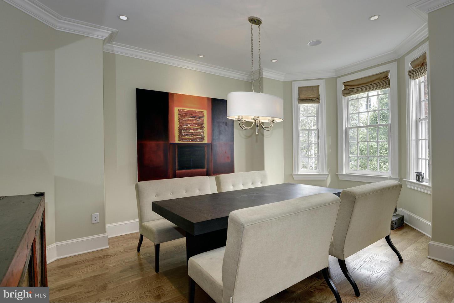 2022 R Street Northwest, Unit 1 Washington, DC 20009 - Photo 9 of 30 Dining Room
