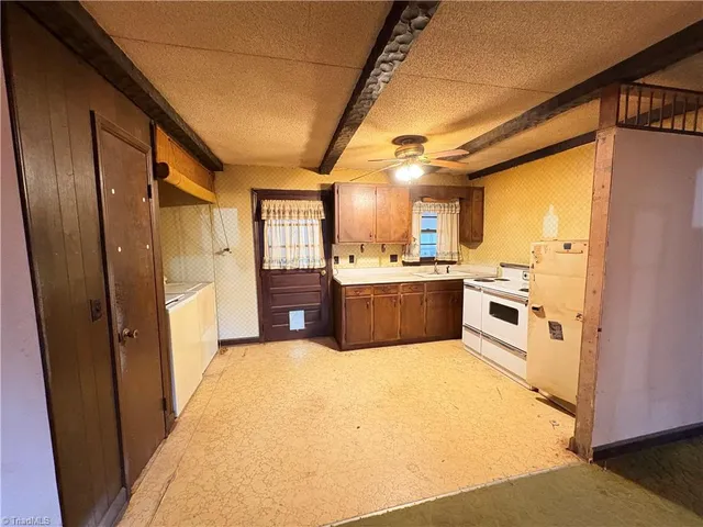 $135,000 | 220 Dameron Street, Star, NC 27356