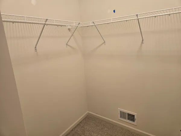 $300,000 | 4264 Plum Village Circle, Unit 40, Monroe, MI 48161