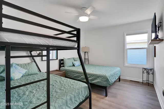 $1,850 | 608 Carolina Beach Avenue North, Unit A3, Carolina Beach, NC 28428