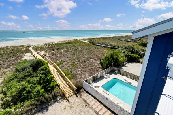 $1,850 | 608 Carolina Beach Avenue North, Unit A3, Carolina Beach, NC 28428