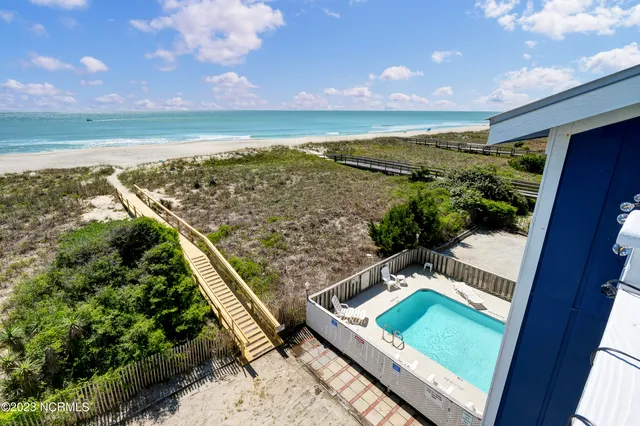 $1,850 | 608 Carolina Beach Avenue North, Unit A3, Carolina Beach, NC 28428