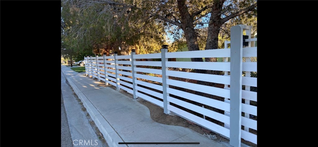 225 West French Avenue Ridgecrest, CA 93555 - Photo 32 of 40