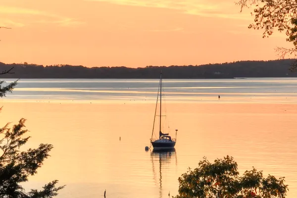 $3,195,000 | 24 Amerescoggin Road, Falmouth, ME 04105