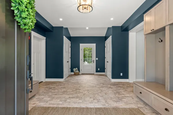 $3,195,000 | 24 Amerescoggin Road, Falmouth, ME 04105