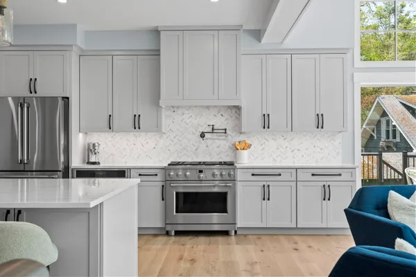 $3,195,000 | 24 Amerescoggin Road, Falmouth, ME 04105