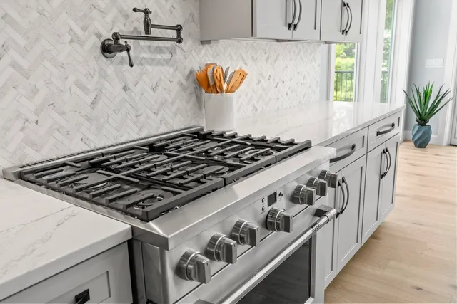 $3,300,000 | 24 Amerescoggin Road, Falmouth, ME 04105