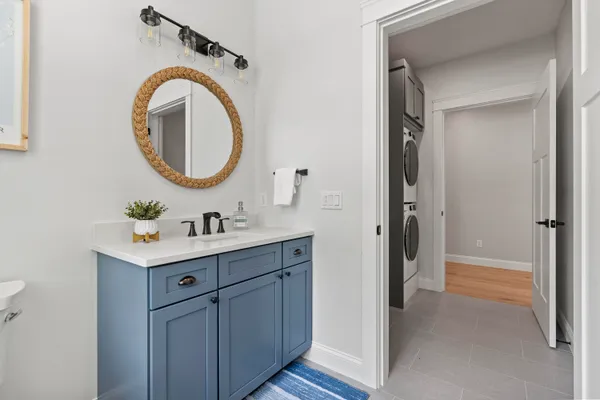 $3,195,000 | 24 Amerescoggin Road, Falmouth, ME 04105