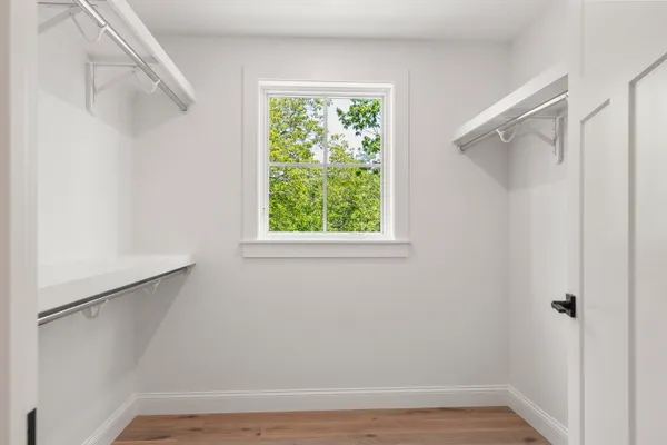 $3,195,000 | 24 Amerescoggin Road, Falmouth, ME 04105