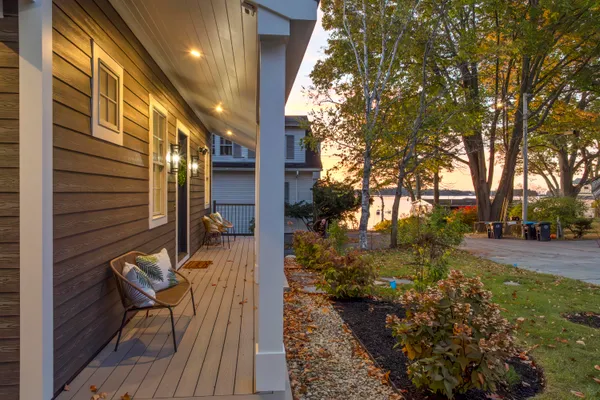 $3,195,000 | 24 Amerescoggin Road, Falmouth, ME 04105