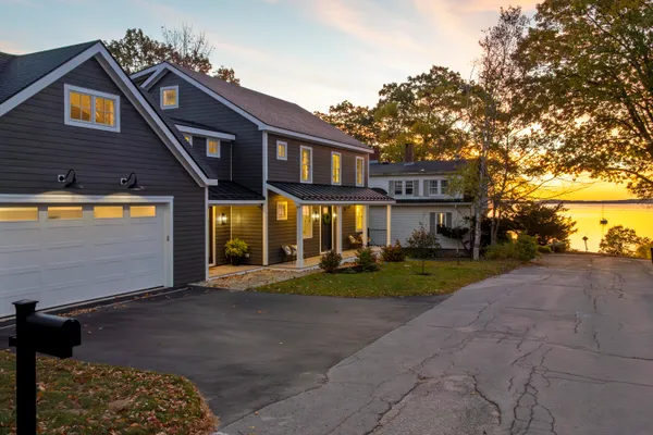 $3,195,000 | 24 Amerescoggin Road, Falmouth, ME 04105